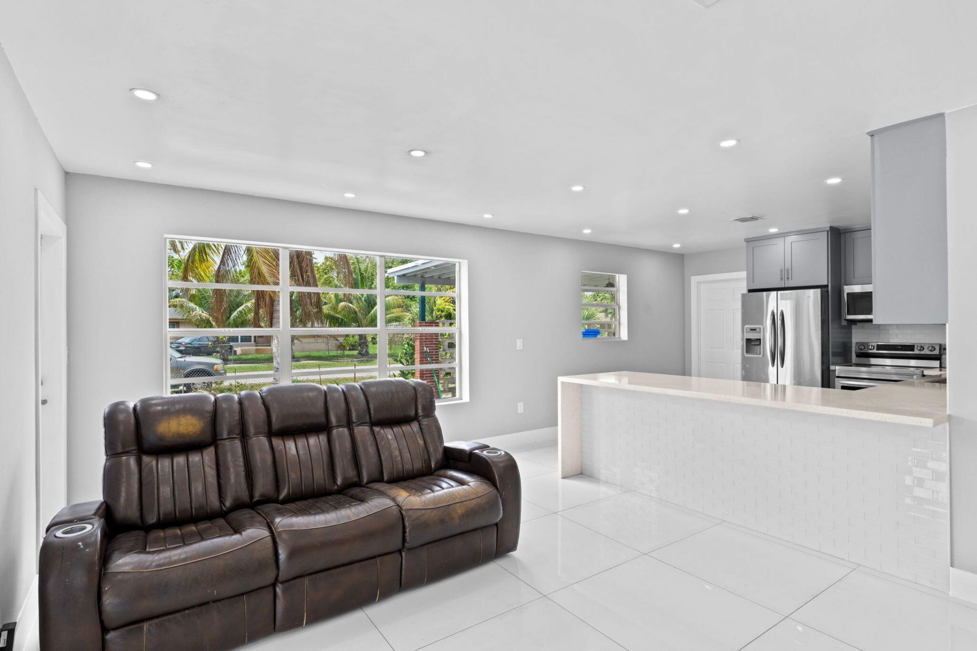 670 SW 29th Avenue, Fort Lauderdale, FL 33312 Photo