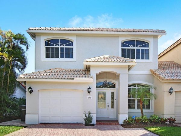 218 Pine Avenue, Lauderdale-By-The-Sea, FL 33308