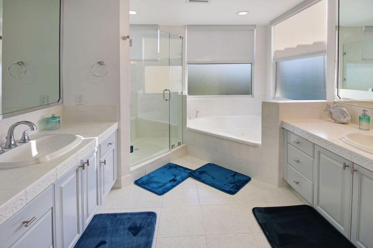 218 Pine Avenue, Lauderdale by the Sea, FL 33308 Photo