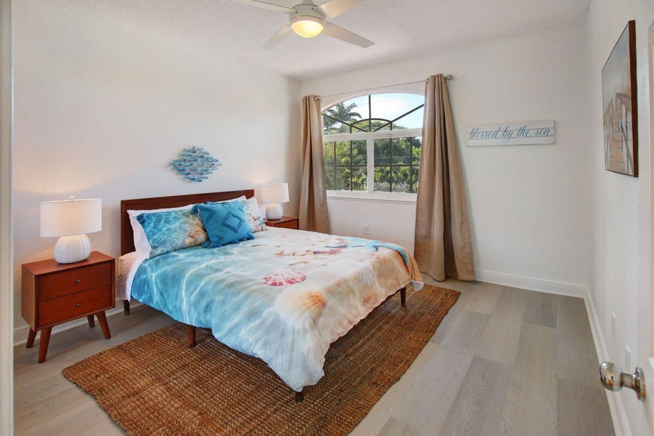 218 Pine Avenue, Lauderdale by the Sea, FL 33308 Photo