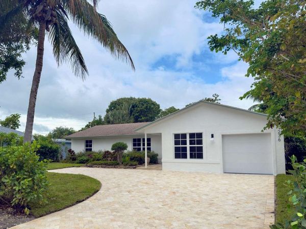 236 SE 3rd Avenue, Delray Beach, FL 33483