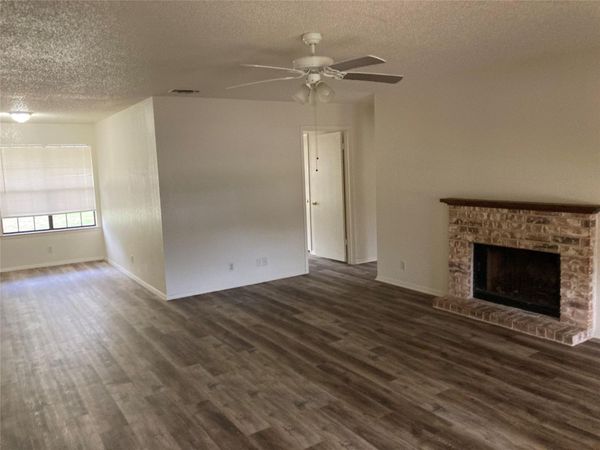 509 Hedgewood DR , Georgetown, TX 78628