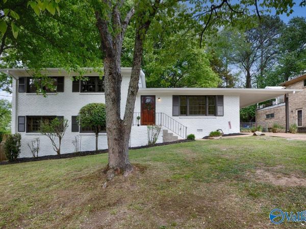 3909 Crestview Drive NW, Huntsville, AL 35816