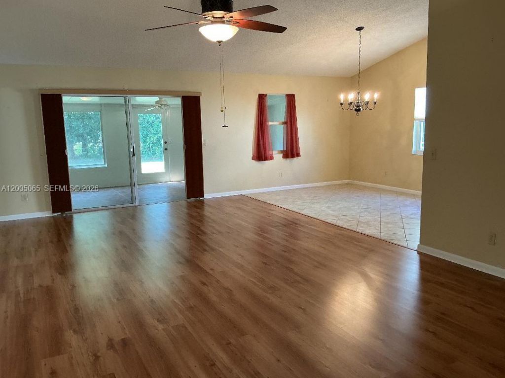 6910 SE Lillian Ct, Stuart, FL 34997 Photo