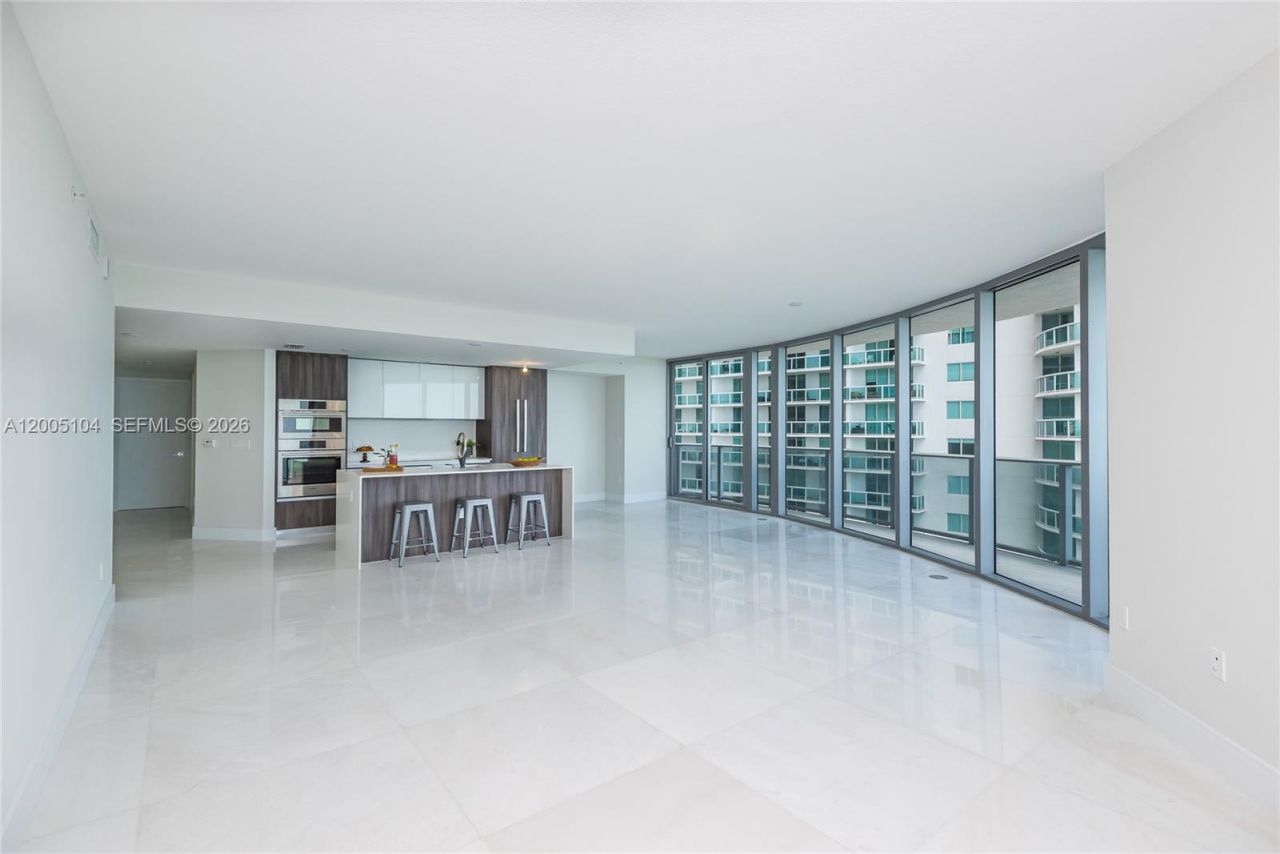 488 NE 18th St , Unit 4515, Miami, FL 33132 Photo