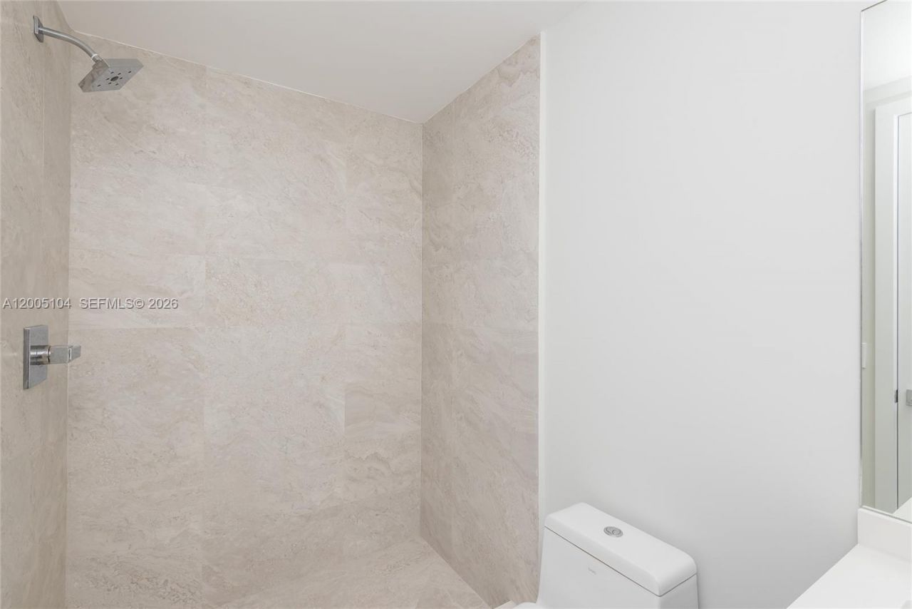 488 NE 18th St , Unit 4515, Miami, FL 33132 Photo