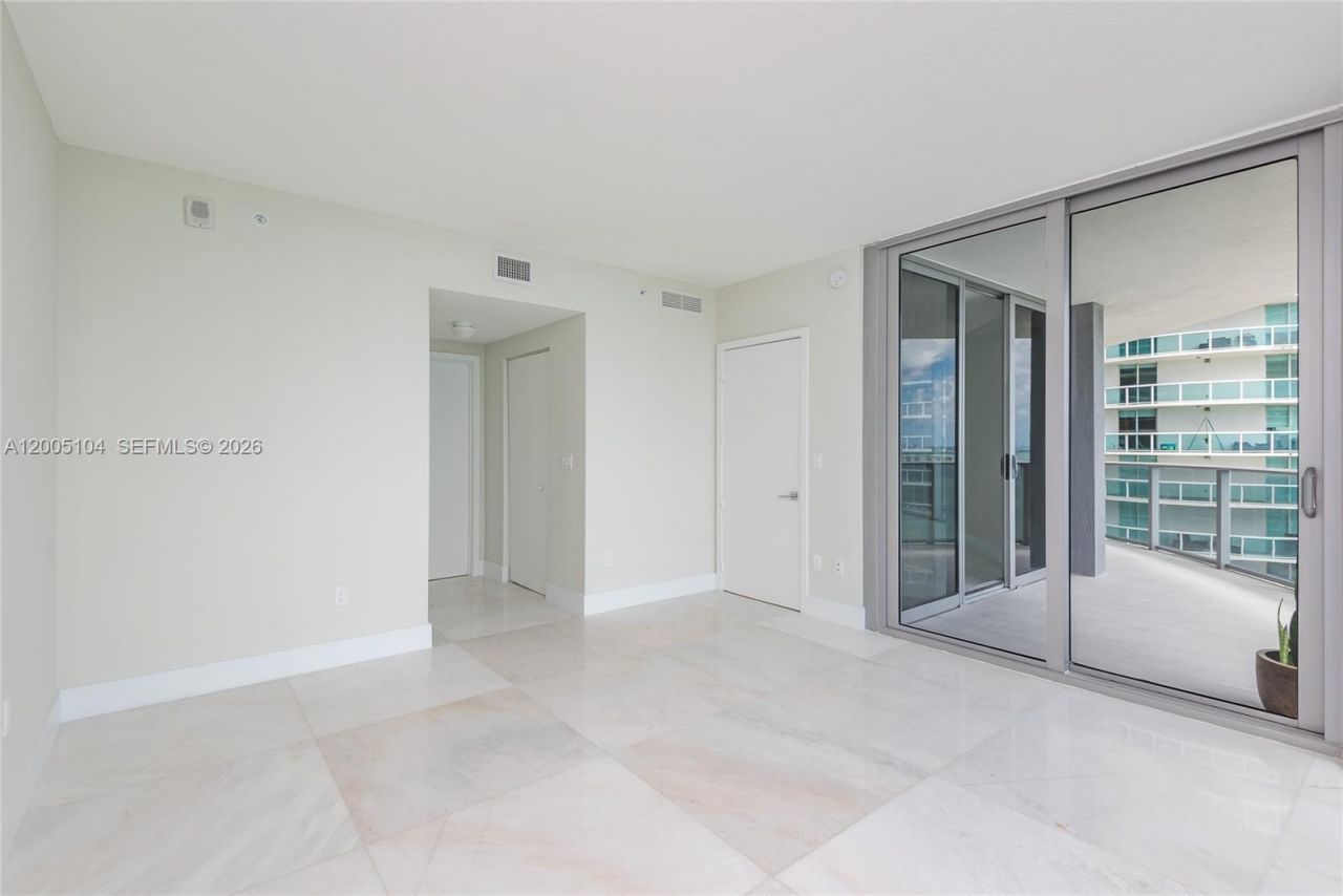 488 NE 18th St , Unit 4515, Miami, FL 33132 Photo