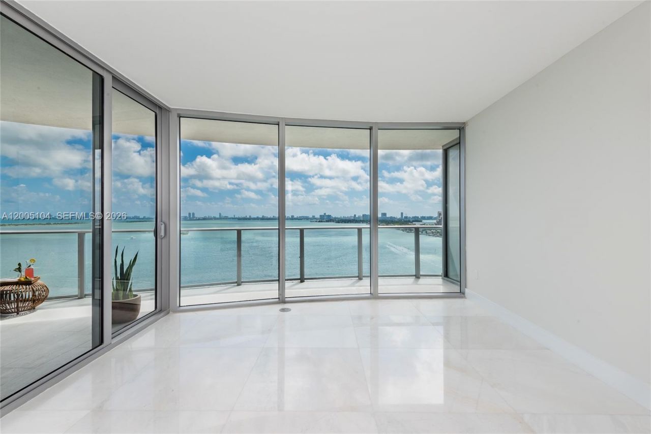 488 NE 18th St , Unit 4515, Miami, FL 33132 Photo