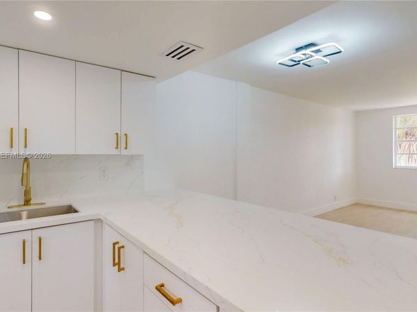 1333 E Hallandale Beach Blvd , Unit 326, Hallandale Beach, FL 33009