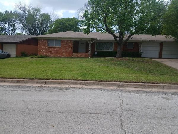 2008 Terbet Lane , Fort Worth, TX 76112