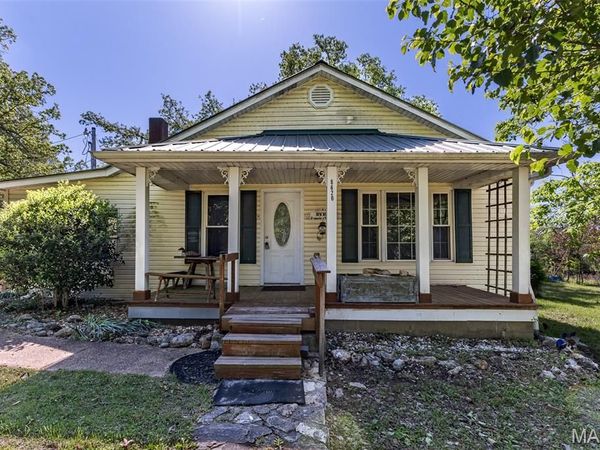 8620 State Highway 21s , Doniphan, MO 63935