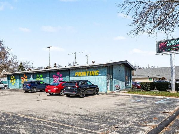 430 S Dort Highway, Flint, MI 48503