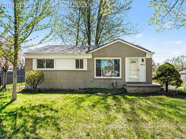 30227 Grandon Street, Livonia, MI 48150