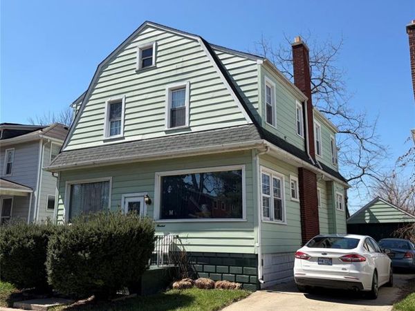 300 2nd Street , Wyandotte, MI 48192