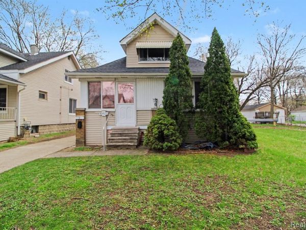 6477 Westpoint Street , Taylor, MI 48180