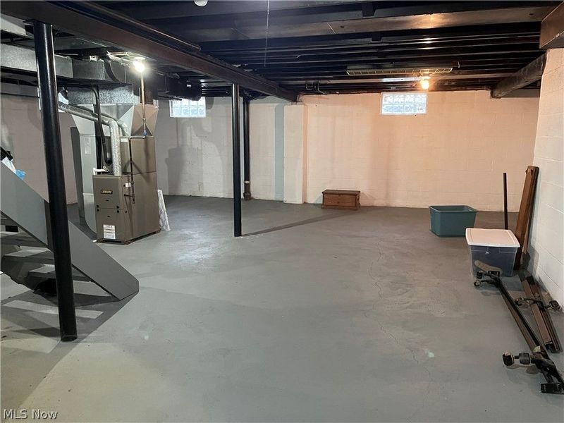 809 Lakeview Avenue NW, Canton, OH 44708 Photo 6