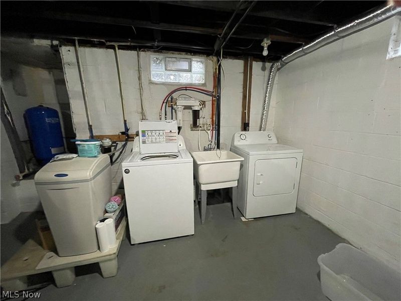 809 Lakeview Avenue NW, Canton, OH 44708 Photo 7