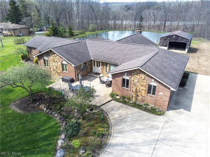 4940 N Berkley Road, Richfield, OH 44286 Photo 2