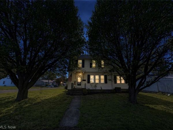 135 Overbaugh Avenue, St Clairsville, OH 43950