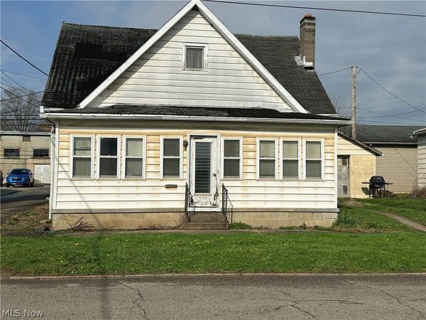 409 East Street , Caldwell, OH 43724