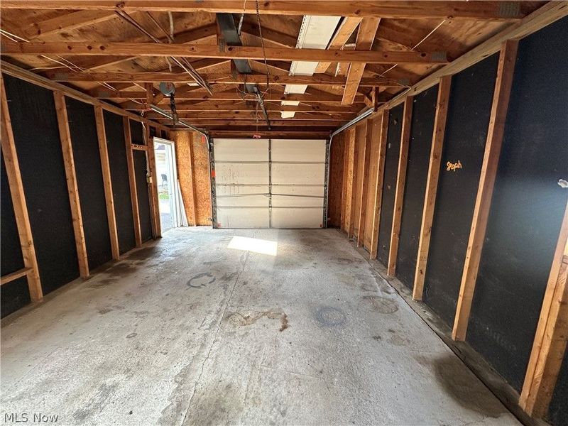 409 East Street , Caldwell, OH 43724 Photo 32