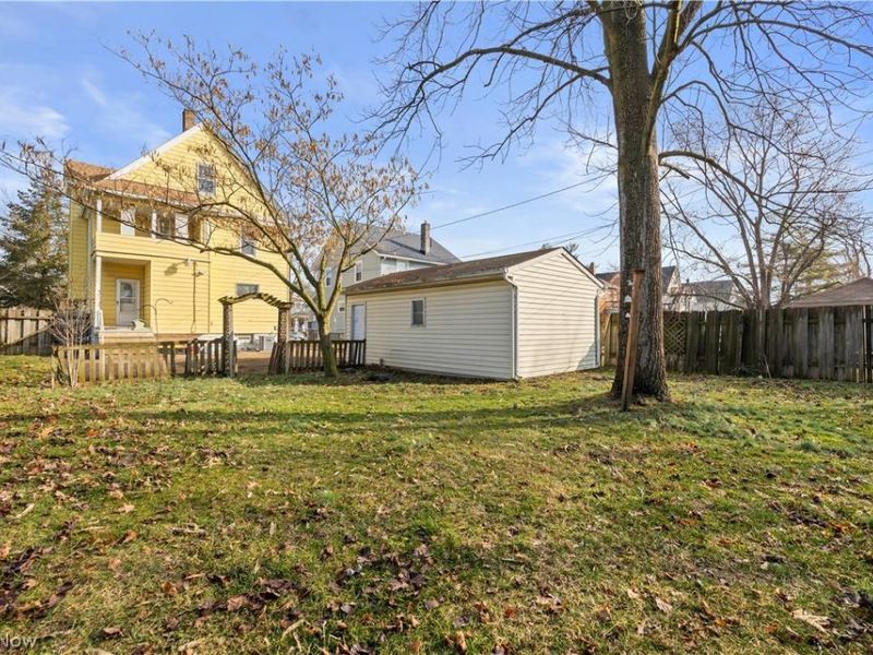 1820 E 32nd Street , Lorain, OH 44055 Photo 39