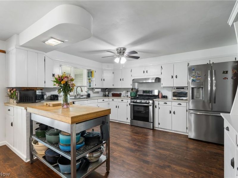 527 W Main Street, Dalton, OH 44618 Photo 12