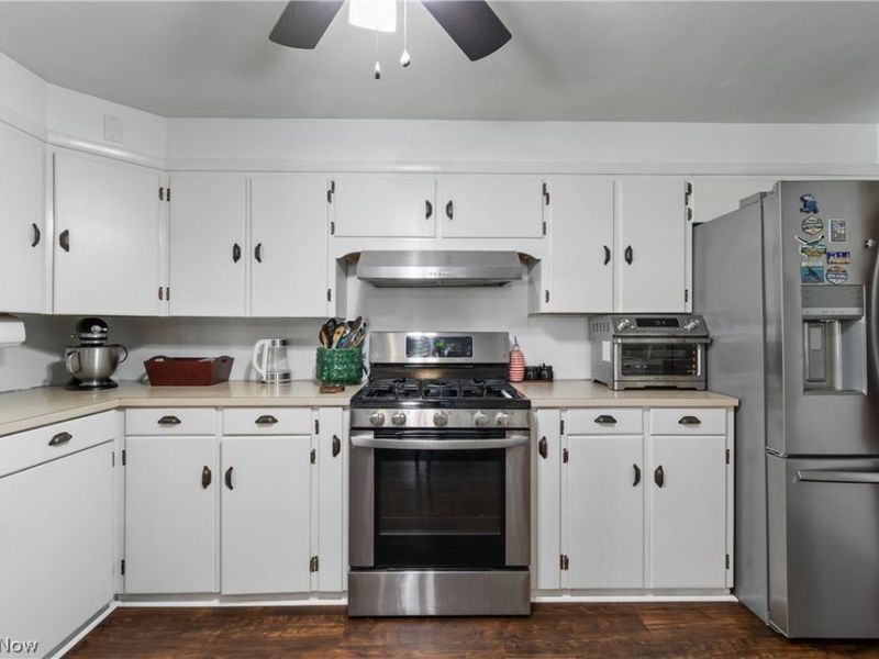 527 W Main Street, Dalton, OH 44618 Photo 16