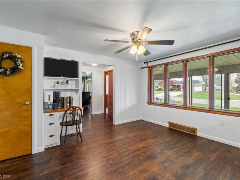 527 W Main Street, Dalton, OH 44618 Photo 17