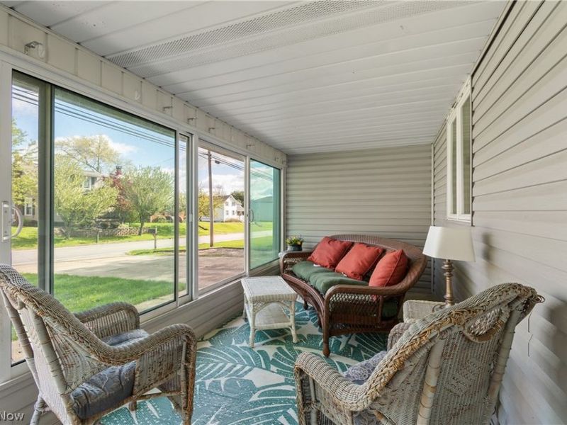 527 W Main Street, Dalton, OH 44618 Photo 5