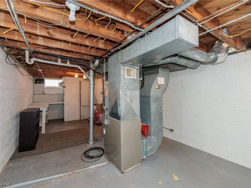 1551 Winchester Road, Cleveland, OH 44124 Photo 40