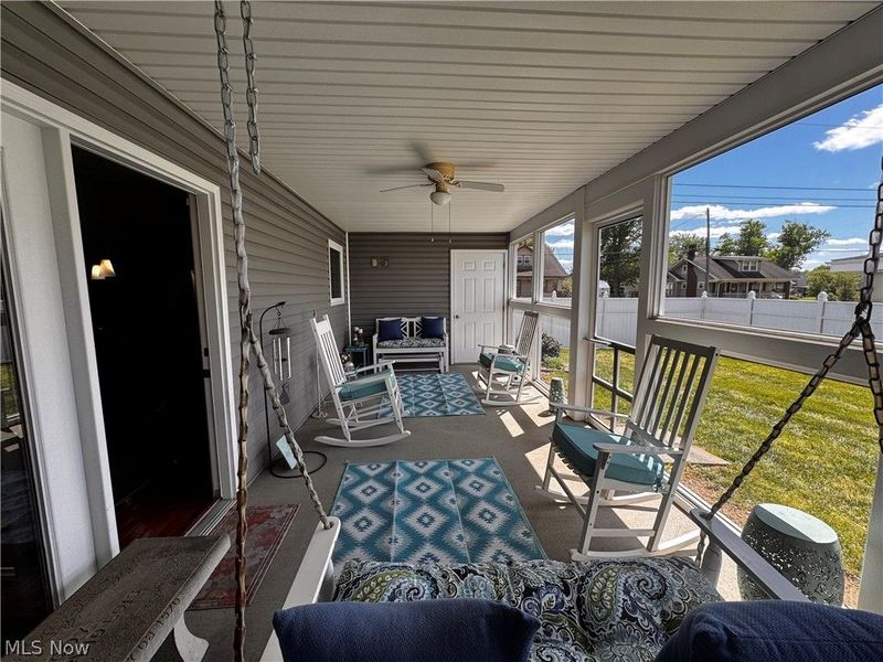 703 Oak Tree Lane , Belpre, OH 45714 Photo 17