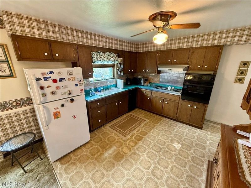 115 Nancy Street, Weirton, WV 26062 Photo 10