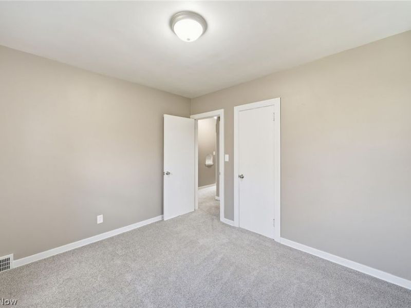 226 Rellim Drive, Kent, OH 44240 Photo 10