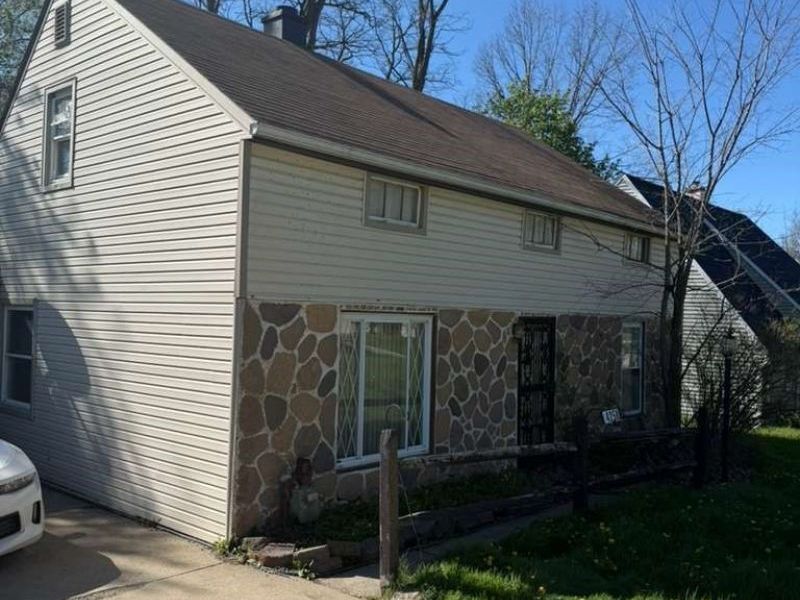 4258 Hickory Lane, Warrensville Heights, OH 44128 Photo 2