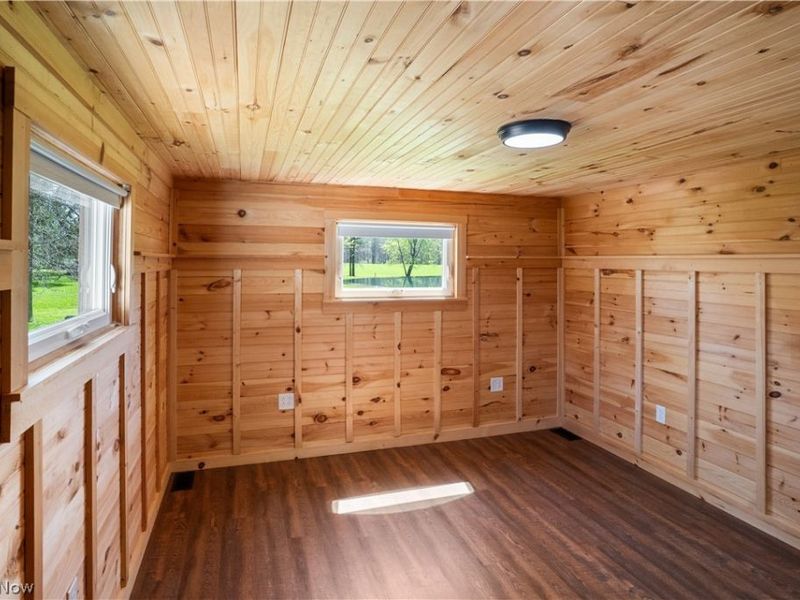 16715 W Western Reserve Road, Berlin Center, OH 44401 Photo 13