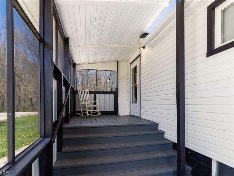 16715 W Western Reserve Road, Berlin Center, OH 44401 Photo 3