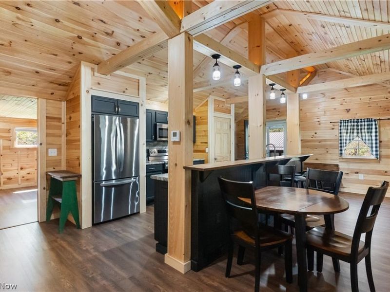 16715 W Western Reserve Road, Berlin Center, OH 44401 Photo 6