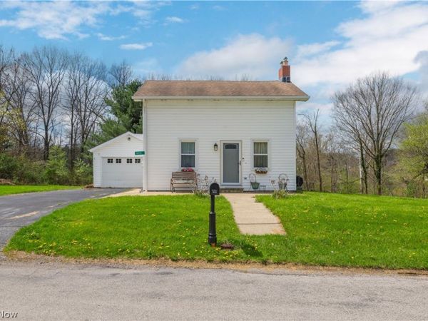 10716 Green Road , Wakeman, OH 44889