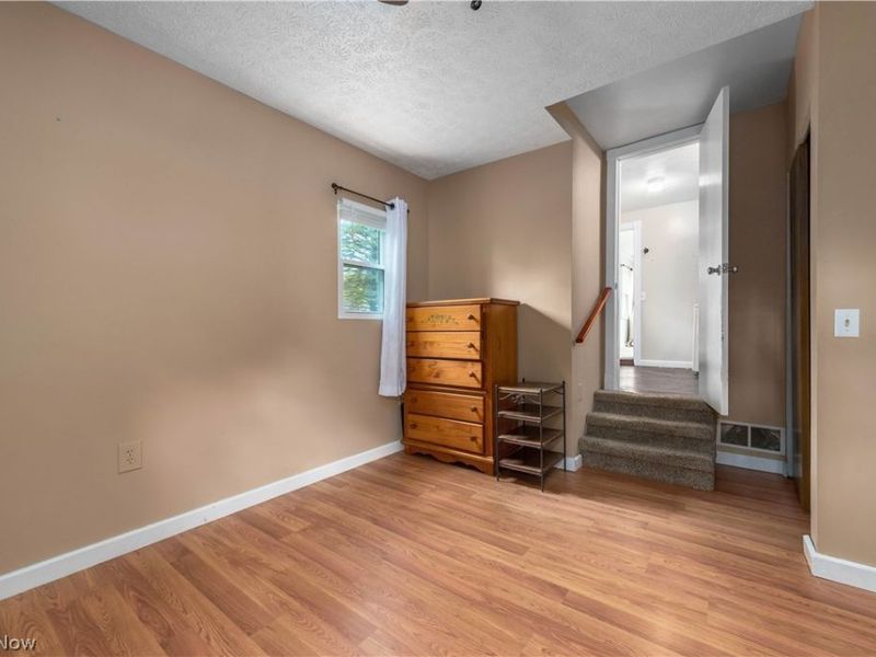 10716 Green Road , Wakeman, OH 44889 Photo 19