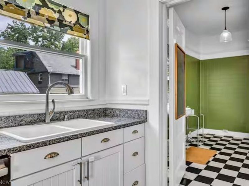 146 Harrison Street, Elyria, OH 44035 Photo 18