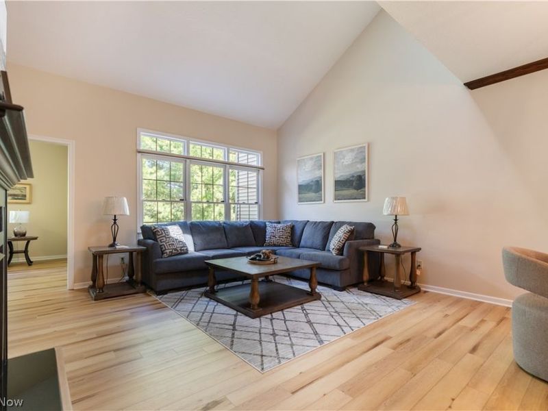 2939 Halwyck Circle NW, North Canton, OH 44720 Photo 2