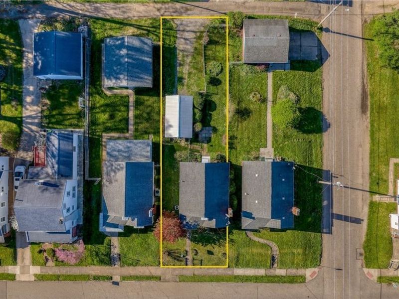 1419 26th Street NW, Canton, OH 44709 Photo 5