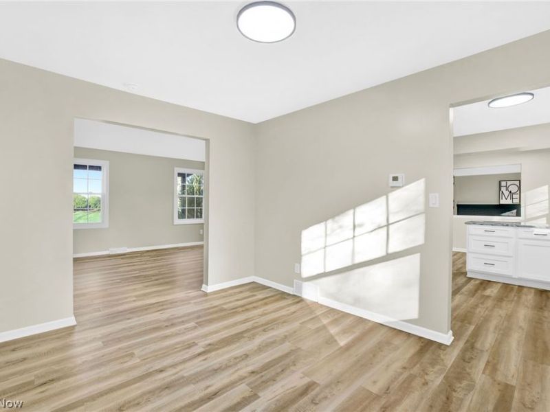 561 Bath Hills Boulevard, Akron, OH 44333 Photo 12