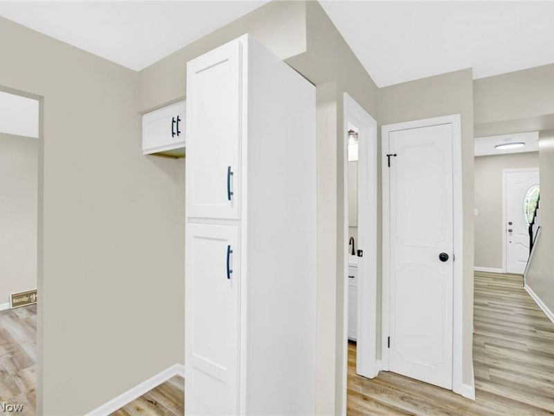 561 Bath Hills Boulevard, Akron, OH 44333 Photo 17