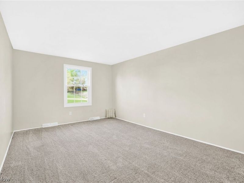 561 Bath Hills Boulevard, Akron, OH 44333 Photo 25