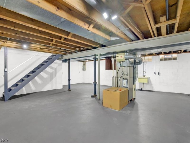 561 Bath Hills Boulevard, Akron, OH 44333 Photo 30