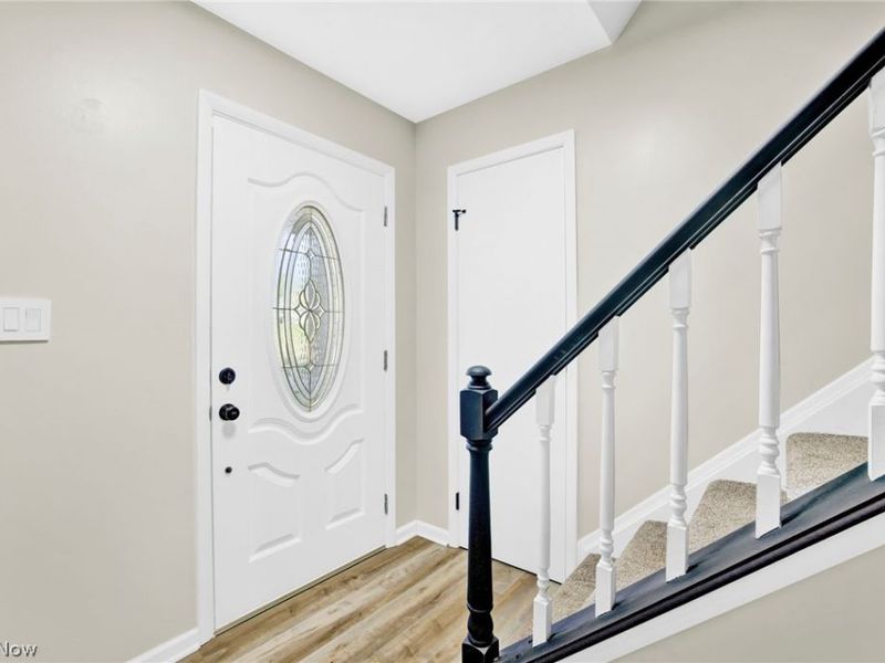 561 Bath Hills Boulevard, Akron, OH 44333 Photo 8