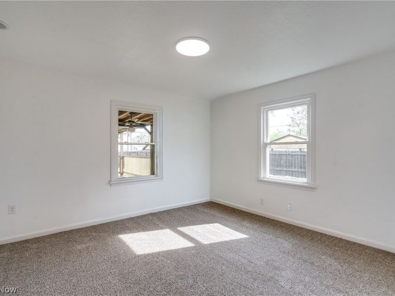 1650 S Liberty Avenue, Alliance, OH 44601 Photo 17