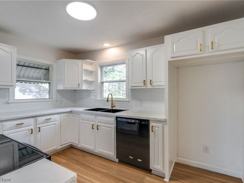 1650 S Liberty Avenue, Alliance, OH 44601 Photo 2